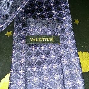 💯 Valentino silk tie